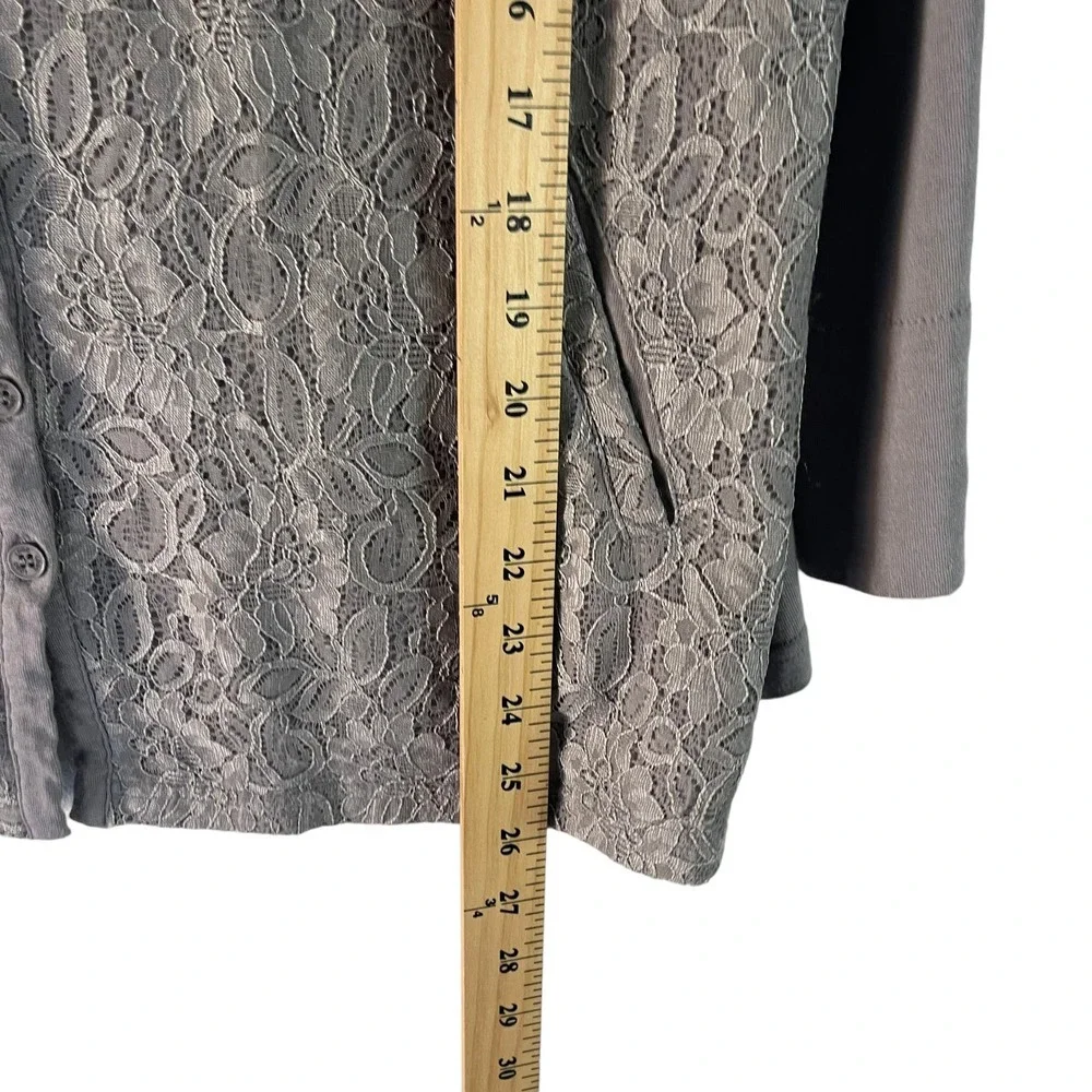 LOGO Lori Goldstein Size Small Grey Lace‎ Floral Button Up Cardigan Sweater